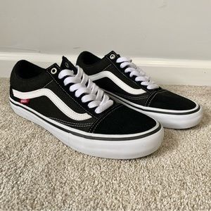 Vans Old Skool Pro shoes sz. 8W / 6.5M